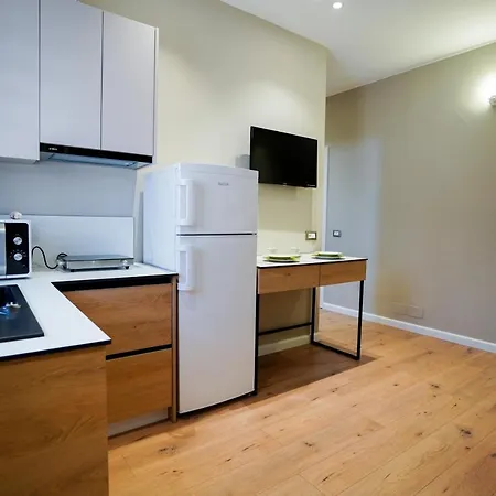 Klei's Daily * Tirana